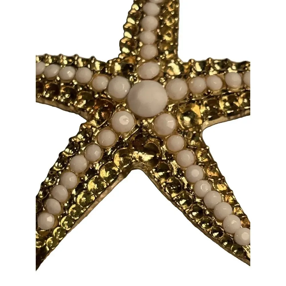Vintage Gold Tone Starfish Brooch White Rhinestones Beach Coastal Pin